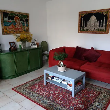 Les Jardins De La Apartman *